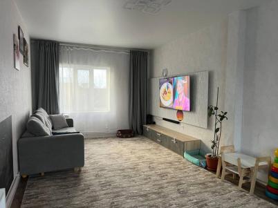 Продажа квартиры Удачная, 16