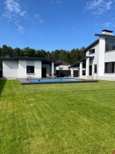 Продажа квартиры Парковая, 30