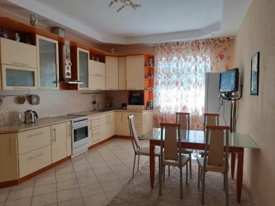 Продажа квартиры Кленовая, 38