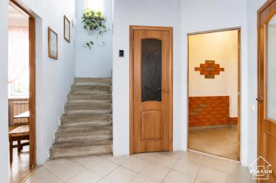 Продажа коттеджа Радужная улица 15