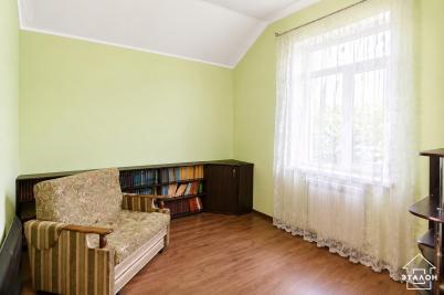 Продажа коттеджа Радужная улица 15