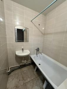 Продажа квартиры Омск.&nbsp;Верхнеднепровская ул, 275к2