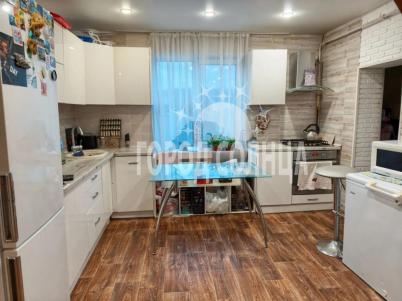 Продажа квартиры 2-я Урожайная, 8