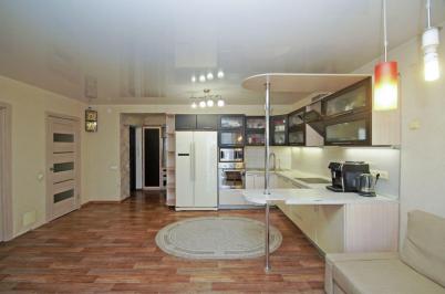 Продажа квартиры Омск.&nbsp;Ватутина ул, 33