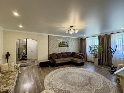 Продажа квартиры Омск.&nbsp;Перелета ул, 7к3