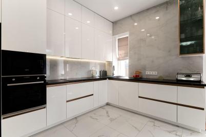 Продажа дома Омск.&nbsp;3-й Приветливый пер, 10