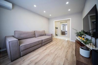 Продажа квартиры Омск.&nbsp;2-я Поселковая ул, 49