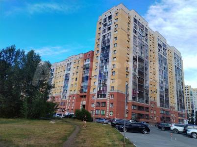 Продажа квартиры Омск.&nbsp;Перелёта, 32