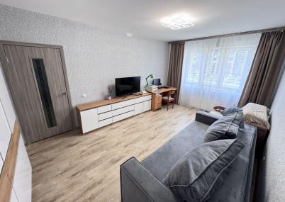 Продажа квартиры Омск.&nbsp;-, 18