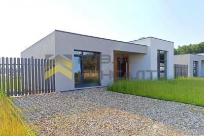Продажа дома Омская область, Омский район, село Красноярка, улица Мира